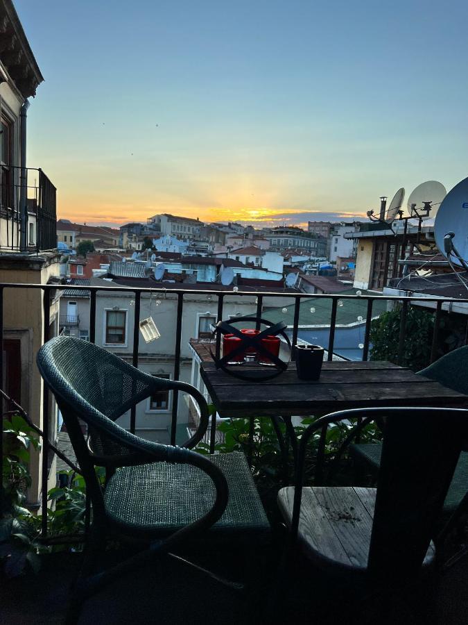 Destinia Pera Suites Cihangir Istanbul Bagian luar foto