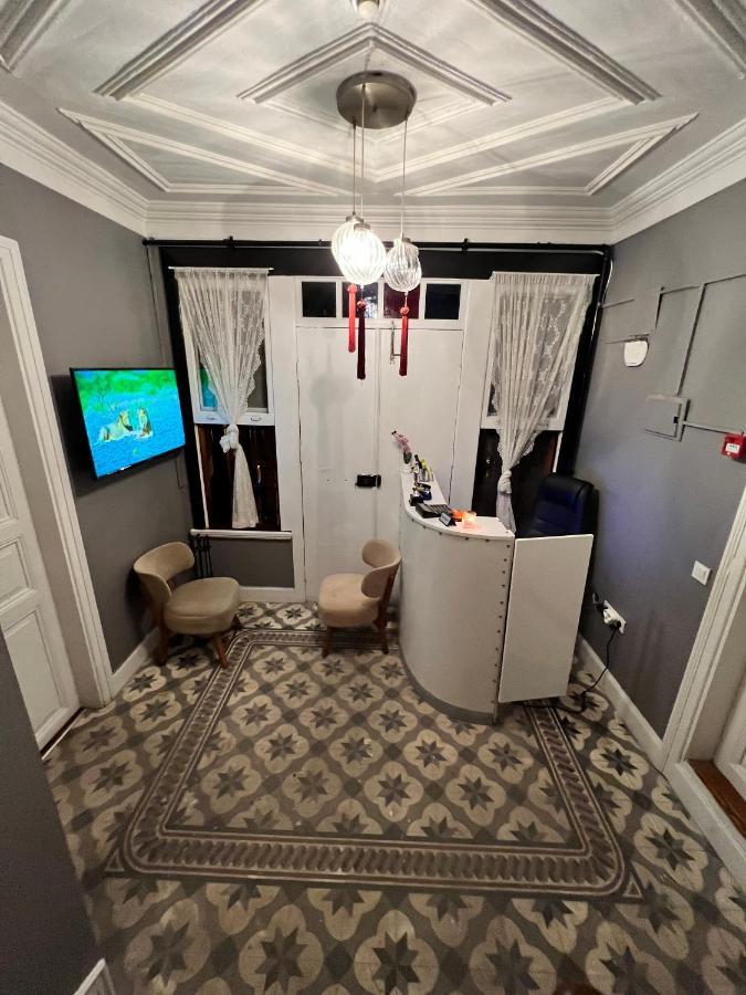 Destinia Pera Suites Cihangir Istanbul Bagian luar foto